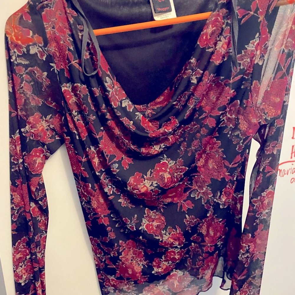Very pretty Womens Top!